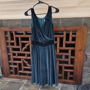 Grace Karin Velvet Green Midi Dress
